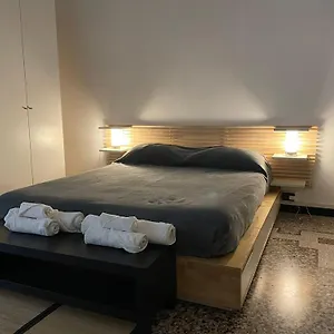 appartamento-in-centro-300-metri-dal-mare.hotelitalianriviera.com/